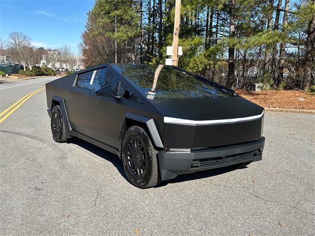 2024 Tesla Cybertruck Cyberbeast