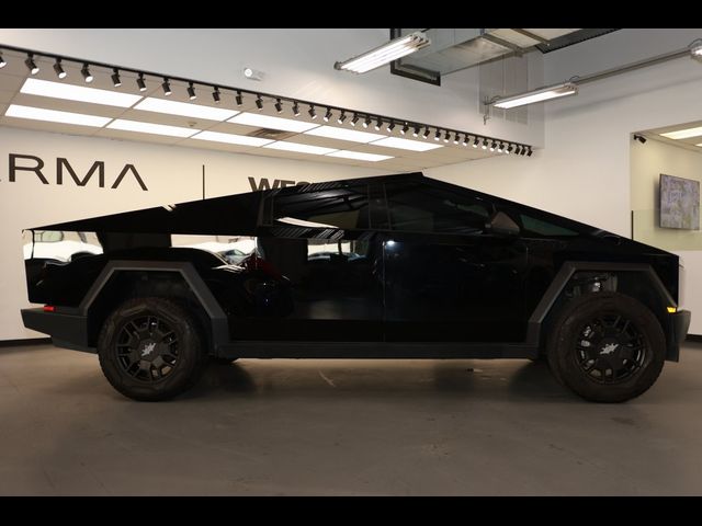 2024 Tesla Cybertruck Cyberbeast