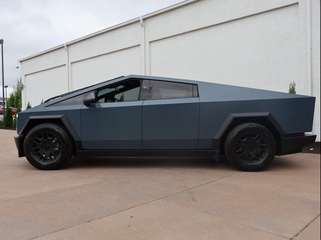 2024 Tesla Cybertruck Cyberbeast