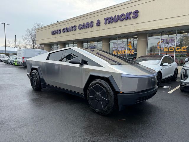 2024 Tesla Cybertruck Cyberbeast