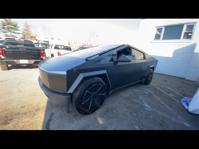 2024 Tesla Cybertruck Cyberbeast