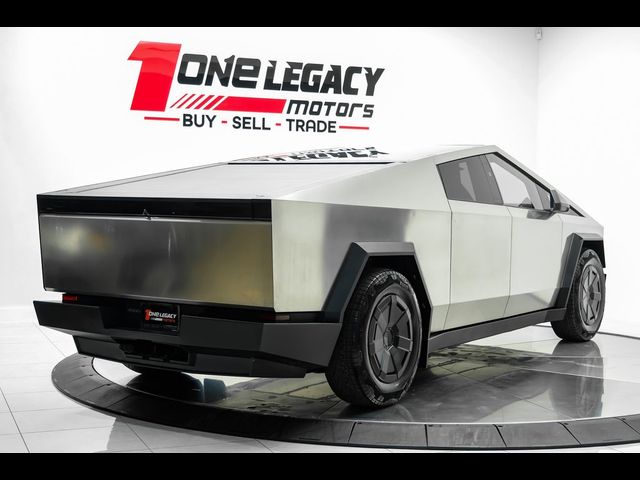 2024 Tesla Cybertruck Cyberbeast