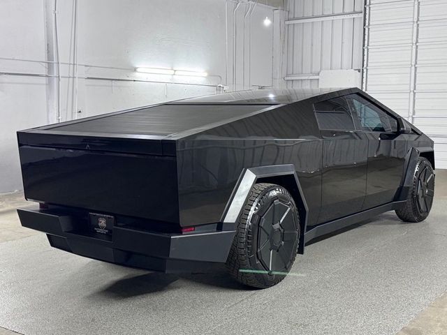 2024 Tesla Cybertruck Cyberbeast