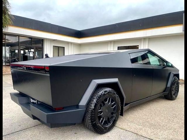 2024 Tesla Cybertruck Cyberbeast