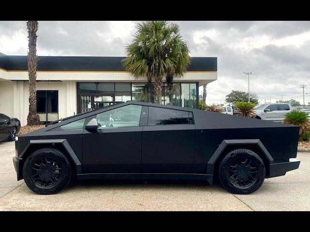 2024 Tesla Cybertruck Cyberbeast