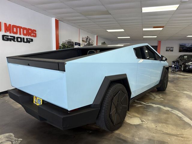 2024 Tesla Cybertruck Base