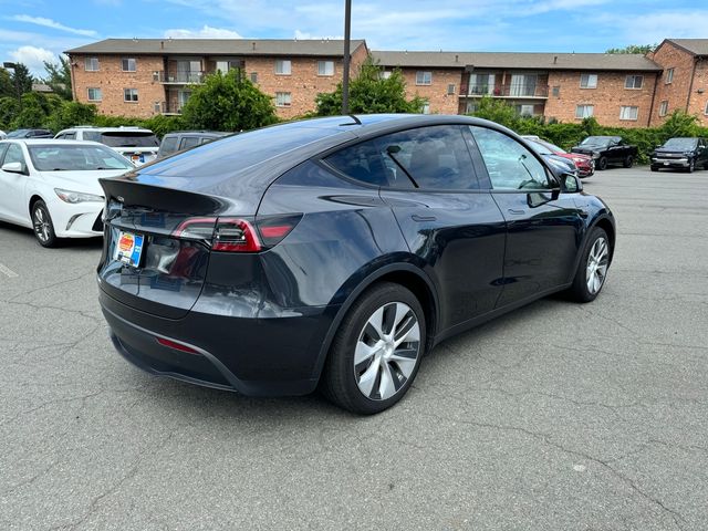 2024 Tesla Model Y Base