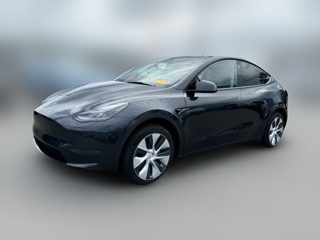 2024 Tesla Model Y Base