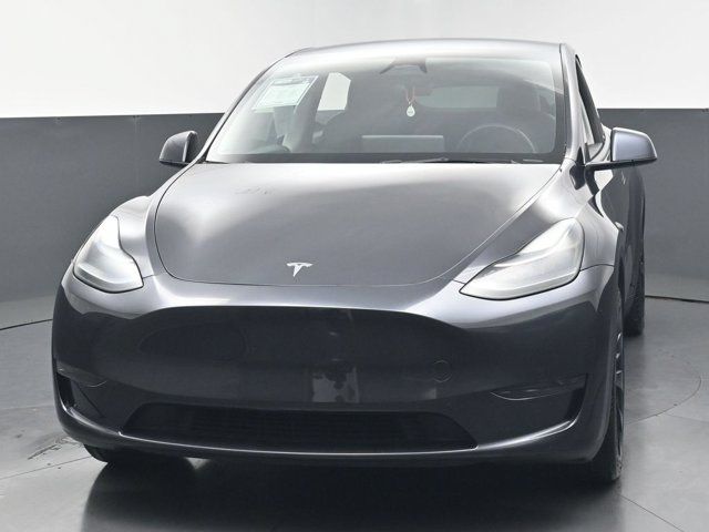 2024 Tesla Model Y Base