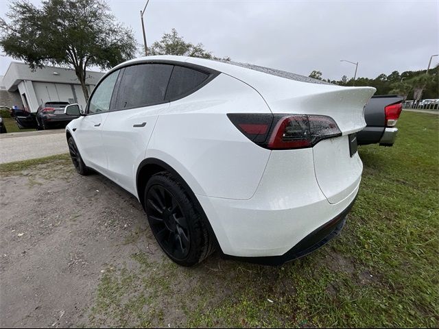 2024 Tesla Model Y Base