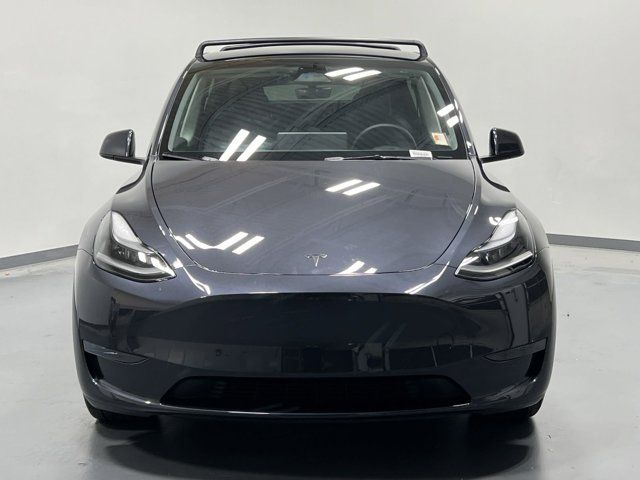 2024 Tesla Model Y Base