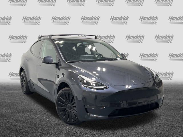 2024 Tesla Model Y Base