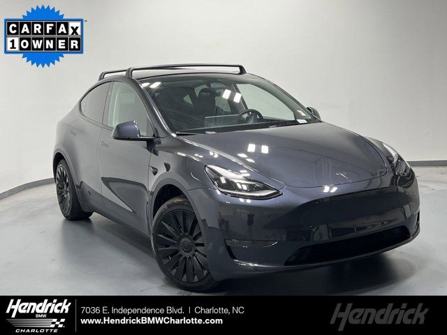 2024 Tesla Model Y Base