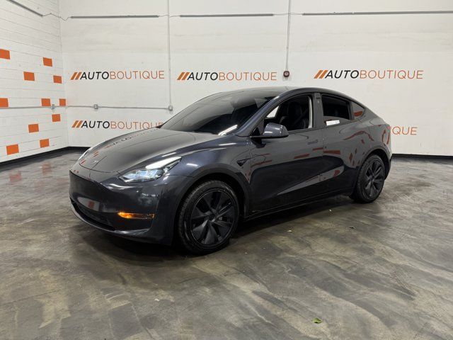 2024 Tesla Model Y Base