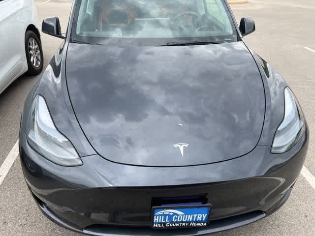 2024 Tesla Model Y Base