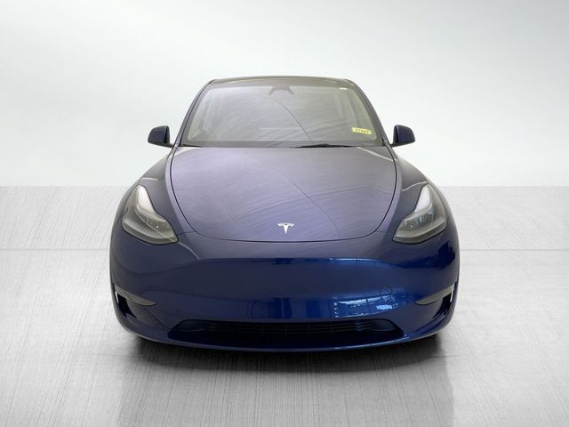 2024 Tesla Model Y Base