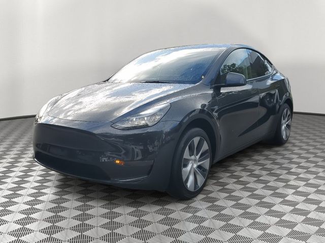 2024 Tesla Model Y Base