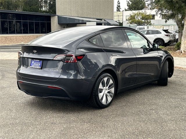 2024 Tesla Model Y Long Range