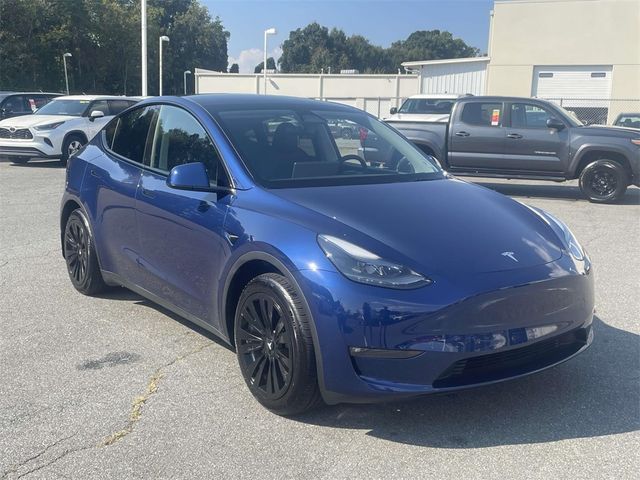 2024 Tesla Model Y Long Range