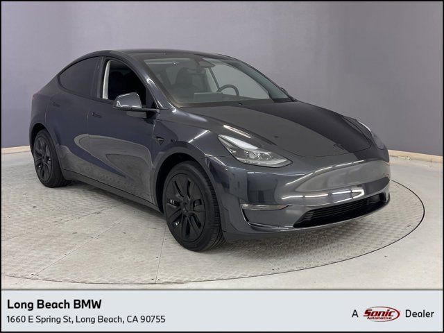 2024 Tesla Model Y Long Range