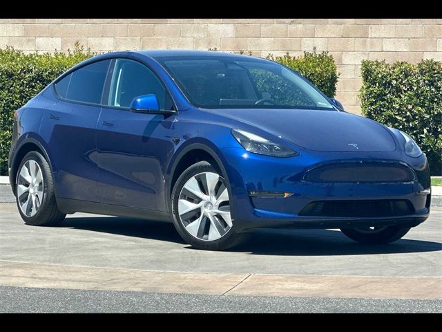 2024 Tesla Model Y Long Range