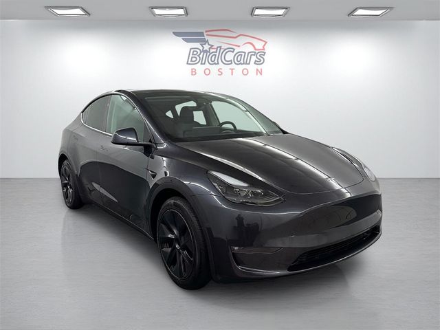 2024 Tesla Model Y Long Range