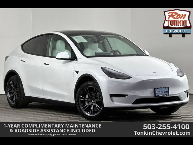 2024 Tesla Model Y Base