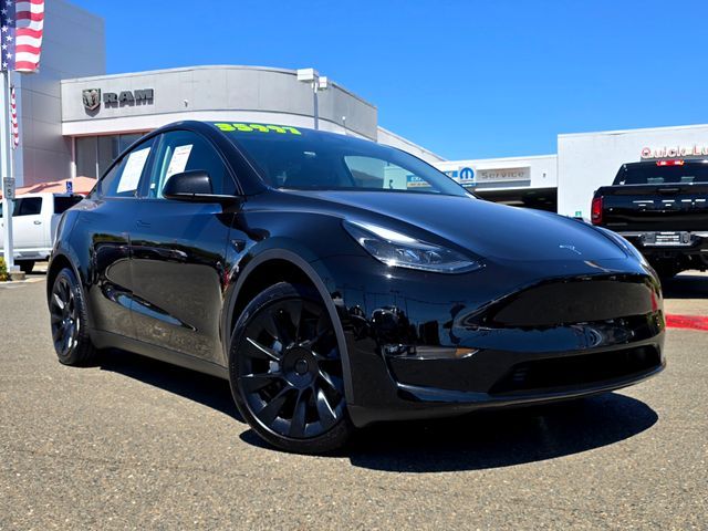 2024 Tesla Model Y Long Range