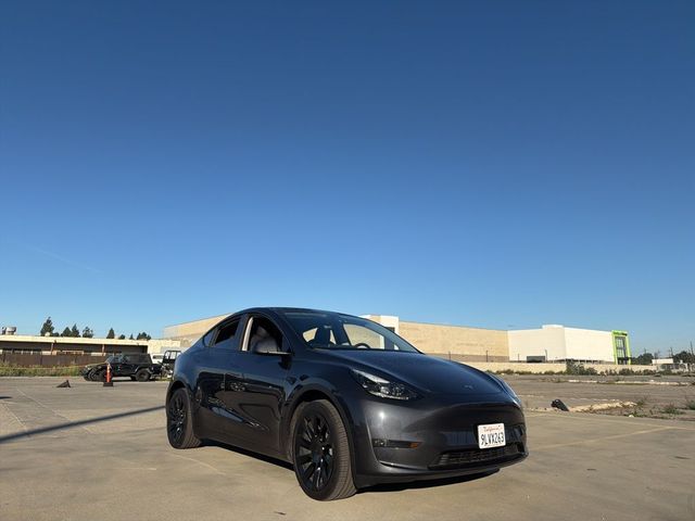 2024 Tesla Model Y Long Range