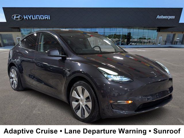 2024 Tesla Model Y Long Range