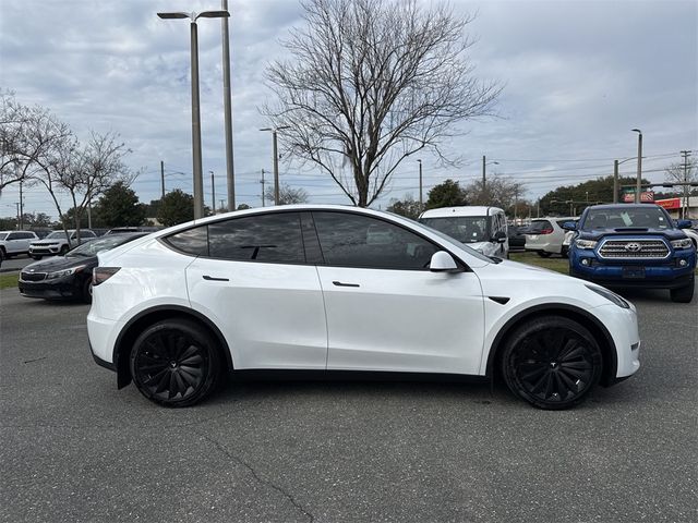 2024 Tesla Model Y Long Range