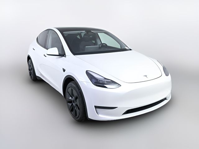 2024 Tesla Model Y Long Range