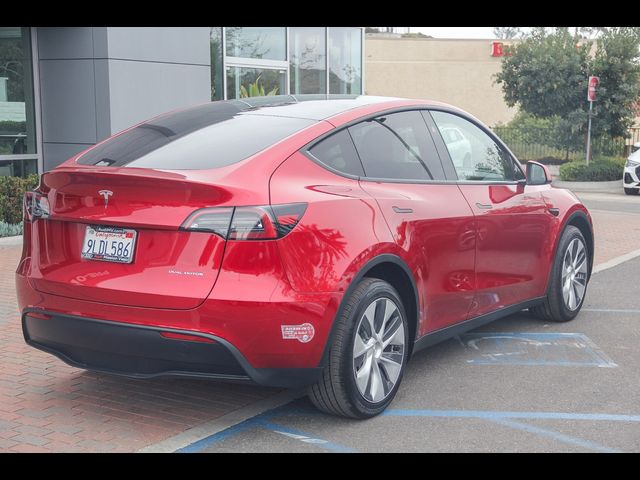 2024 Tesla Model Y Long Range