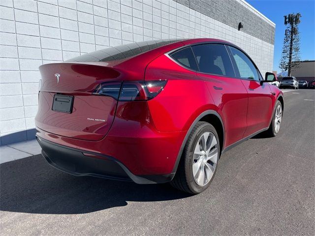 2024 Tesla Model Y Long Range