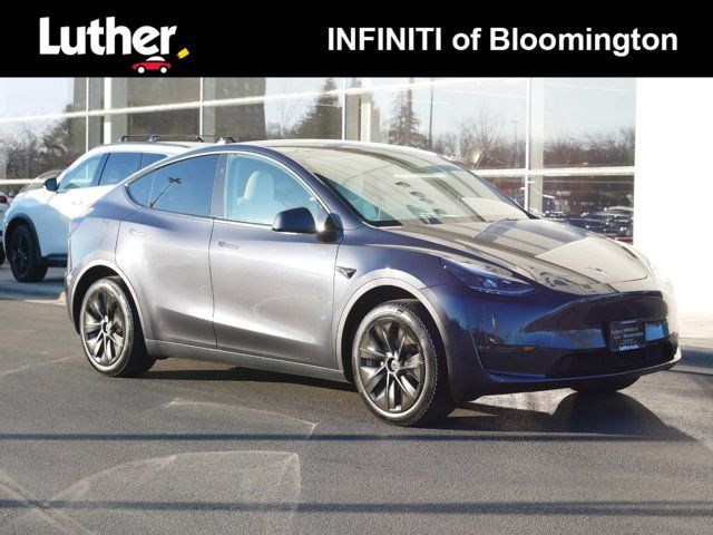 2024 Tesla Model Y Long Range