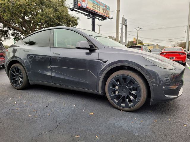 2024 Tesla Model Y Long Range