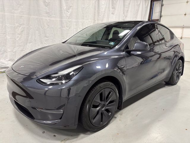 2024 Tesla Model Y Long Range