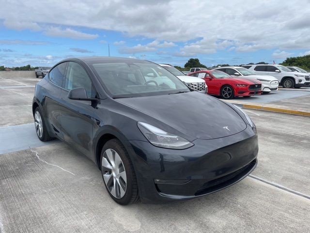 2024 Tesla Model Y Long Range