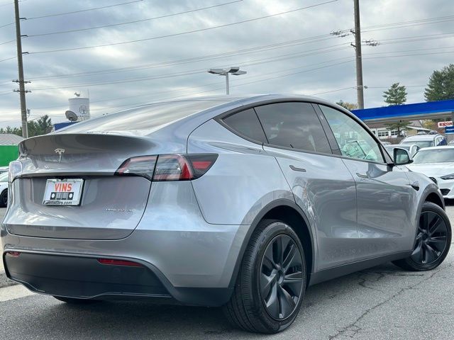 2024 Tesla Model Y Long Range