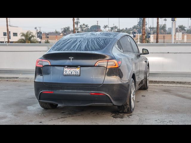 2024 Tesla Model Y Long Range