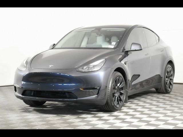 2024 Tesla Model Y Long Range