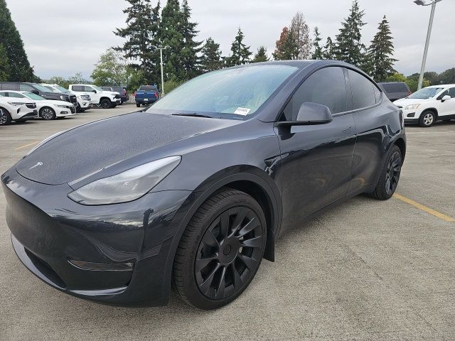 2024 Tesla Model Y Long Range