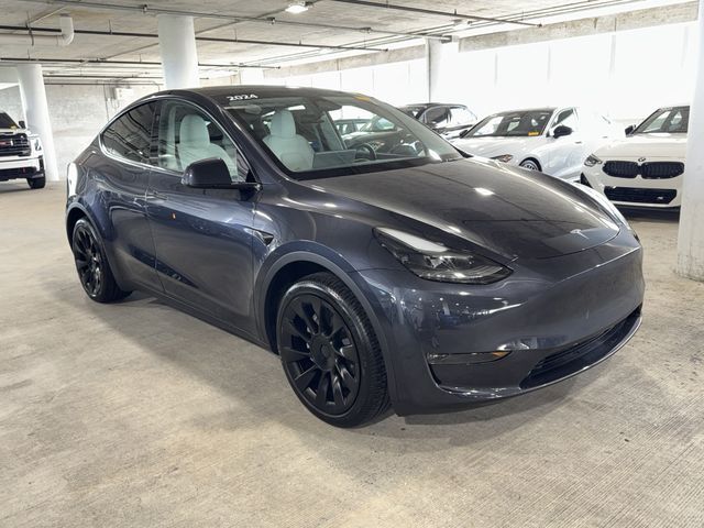 2024 Tesla Model Y Long Range