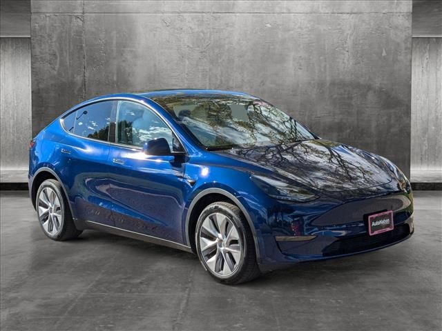 2024 Tesla Model Y Long Range