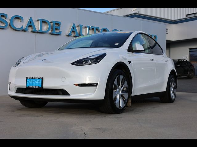 2024 Tesla Model Y Long Range