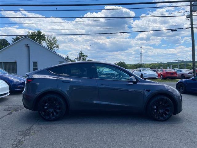 2024 Tesla Model Y Long Range