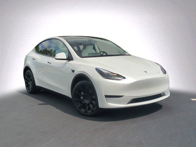 2024 Tesla Model Y Long Range