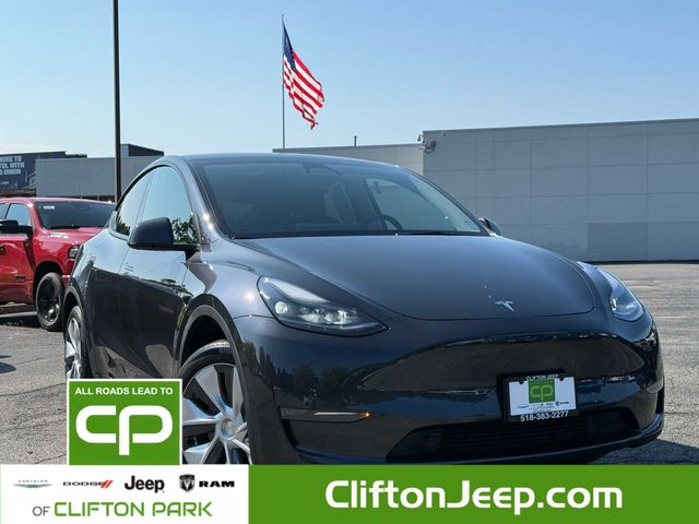 2024 Tesla Model Y Long Range