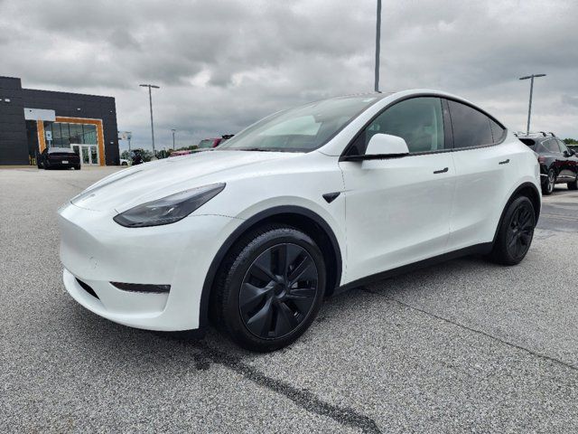 2024 Tesla Model Y Long Range