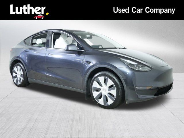 2024 Tesla Model Y Long Range